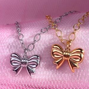 Gold Bow Charm Necklace